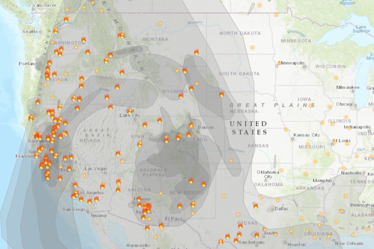 Fire and smoke map | FlowingData